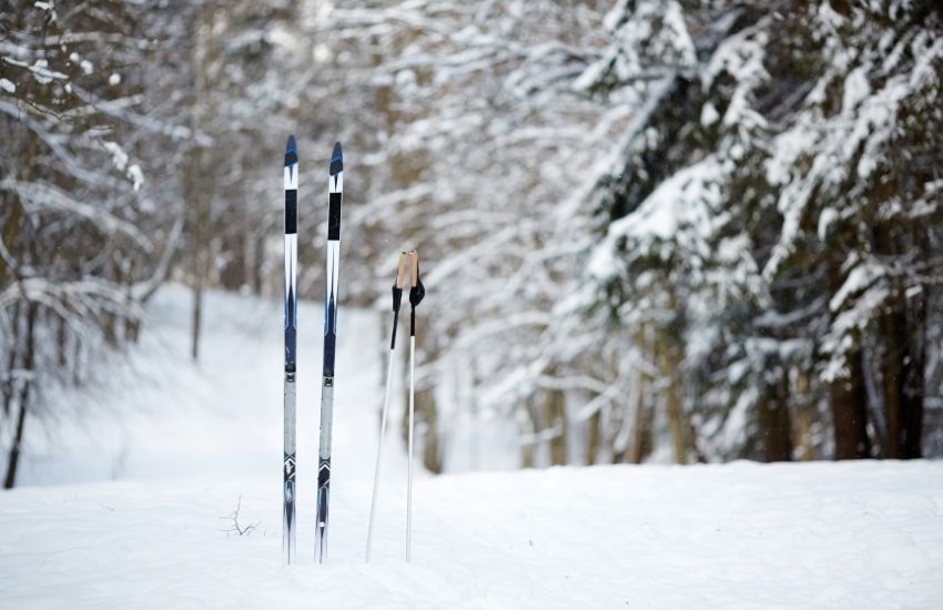Where can you rent ski equipment from
